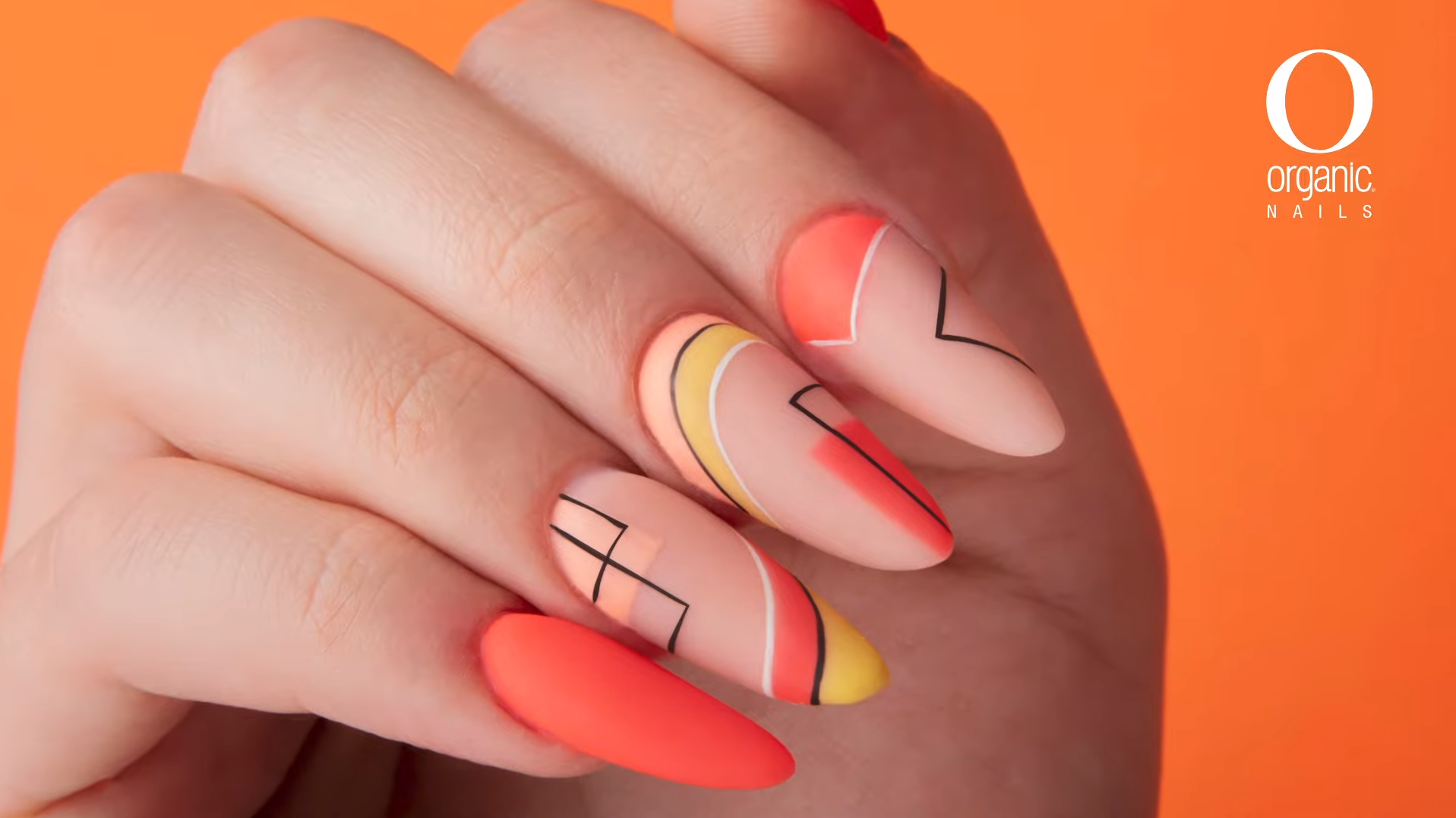 Diseños de uñas: Orange Srokes